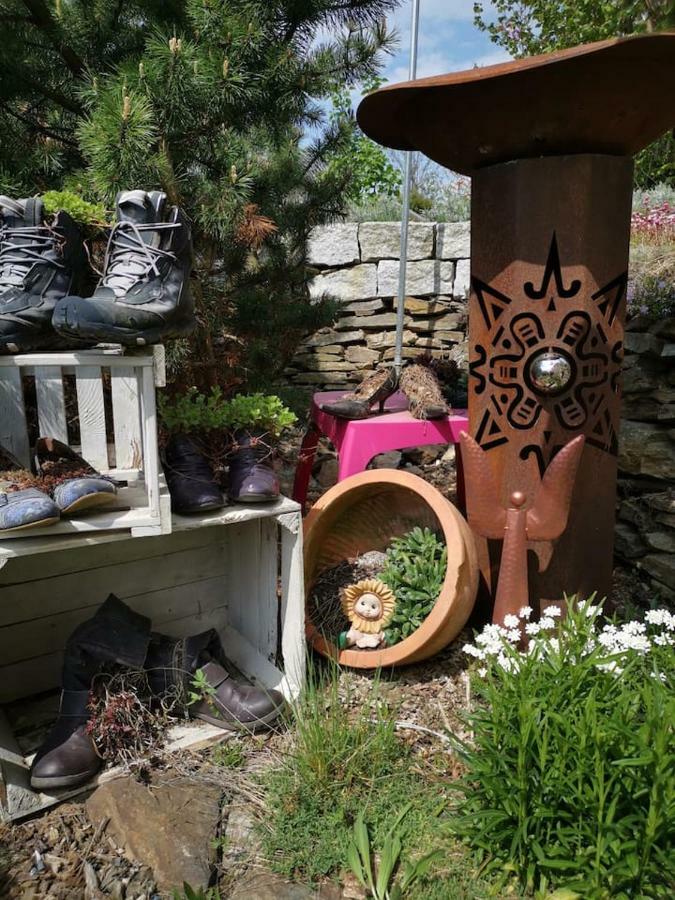 Im Erzgebirge Wandern, Fahrrad Fahren Oder Entspannen Ehrenfriedersdorf Buitenkant foto